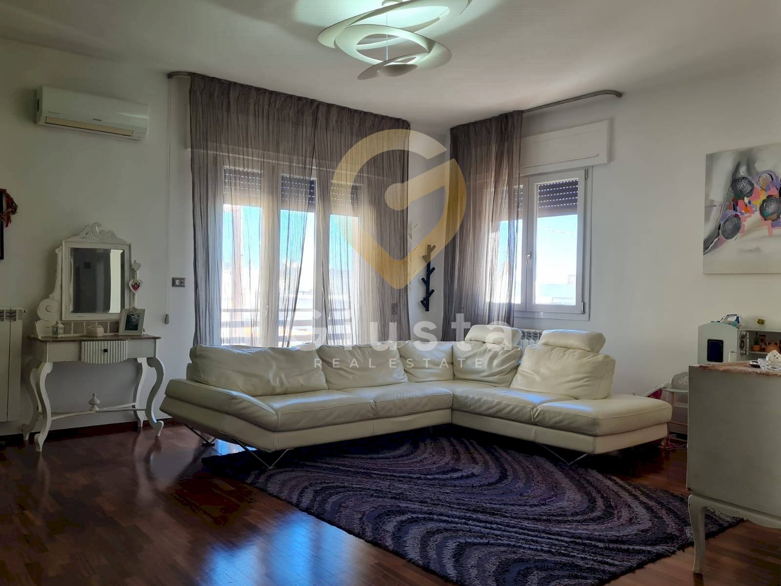 Foto 2 - Semi-detached house via giacomo puccini
 
18, Brindisi - photo 2