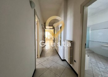 Foto 3 - Quadrilocale Via Specchiarica
 
12, Manduria - foto 3