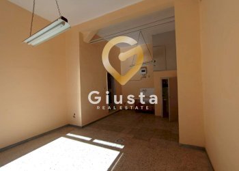 Foto 3 - Box Via Monte San Michele
 
26, Brindisi - foto 3