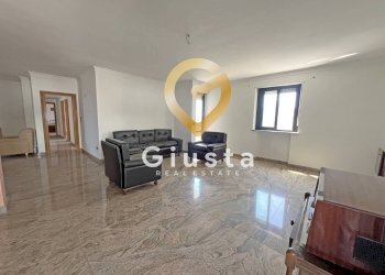 Foto 1 - Quadrilocale Via Guglielmo Marconi
 
116, Mesagne - foto 1