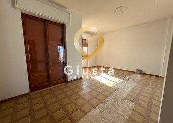Foto 11 - Four-room apartment Via Nino Bixio
 
18, Mesagne - photo 11
