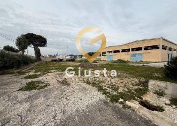 Foto 9 - Capannone Via  Giovanni Battista Amici
 
3, Brindisi - foto 9
