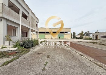 Foto 12 - Capannone Via  Giovanni Battista Amici
 
3, Brindisi - foto 12