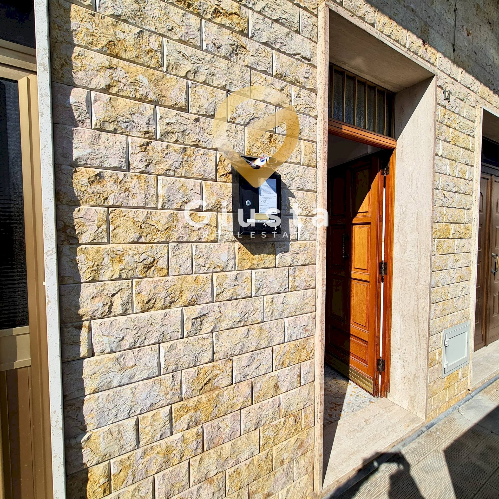 Foto 1 - Independent house via catania
 
14, Mesagne - photo 1