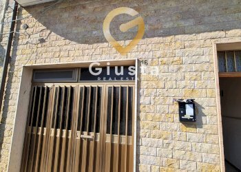 Foto 2 - Casa indipendente via catania
 
14, Mesagne - foto 2