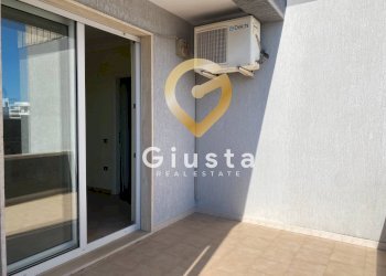 Foto 11 - Quadrilocale Via Vincenzo Gigante
 
2, Cellino San Marco - foto 11