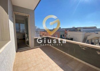 Foto 13 - Quadrilocale Via Vincenzo Gigante
 
2, Cellino San Marco - foto 13