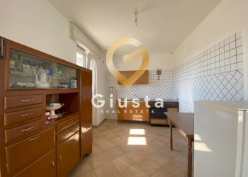 Foto 16 - Quadrilocale Via Vincenzo Gigante
 
2, Cellino San Marco - foto 16