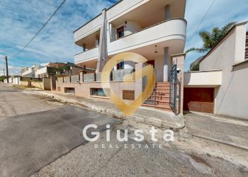 Foto 1 - Villa Via Monte Cervino
 
26, Carovigno - foto 1