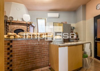 Foto 6 - Attività Commerciale via san nicolo'
 
2, Roncade - foto 6