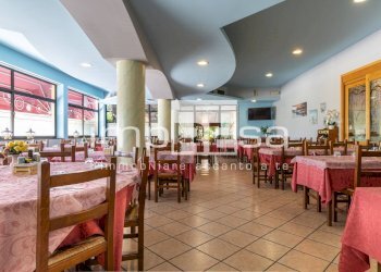 Foto 8 - Attività Commerciale via san nicolo'
 
2, Roncade - foto 8