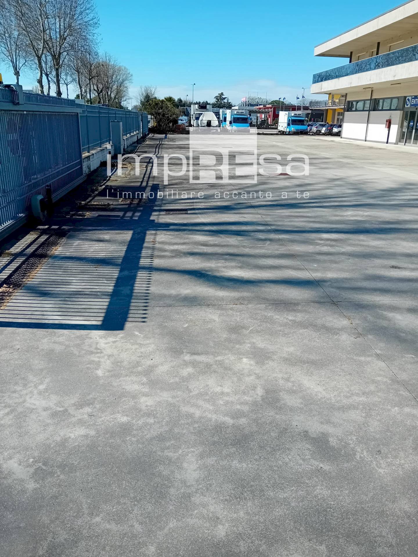 Foto 3 - Capannone via roma destra
 
20, Jesolo - foto 3