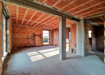 Foto 15 - Villa Gavirate - foto 15