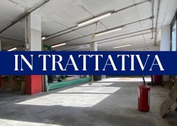 Foto 1 - Locale Commerciale Via Cornelio Rovera
 
38, Varese - foto 1