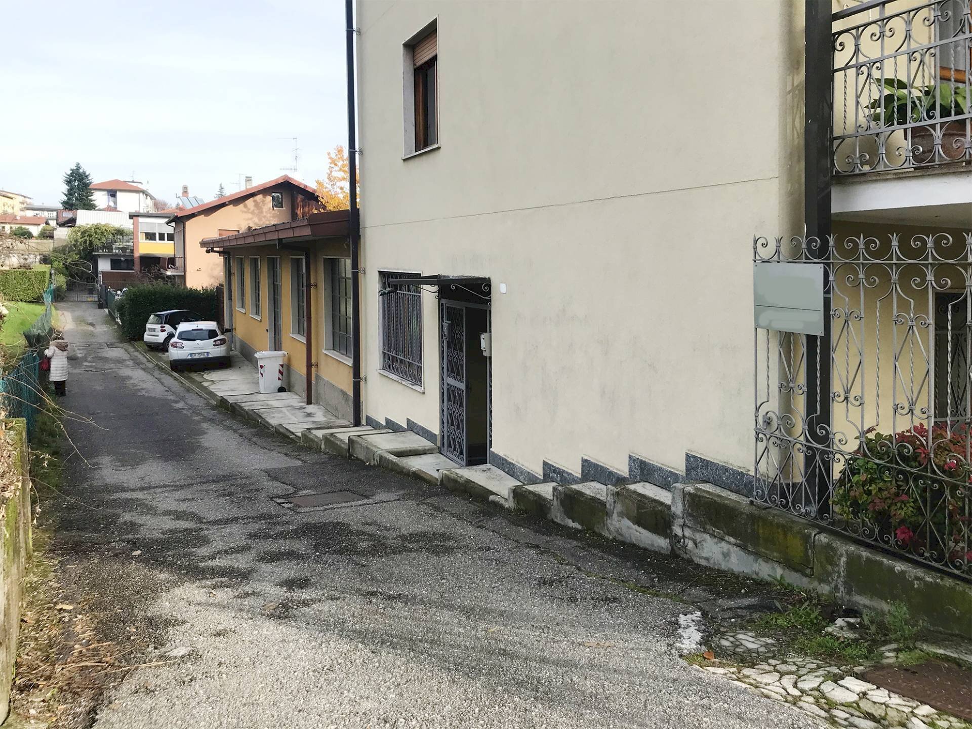 Foto 3 - Locale Commerciale Via Gozzi, Varese - foto 3