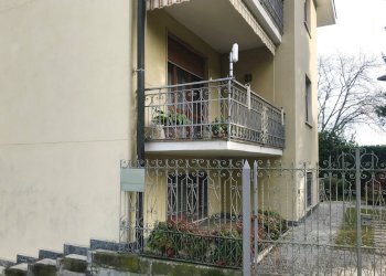 Foto 7 - Locale Commerciale Via Gozzi, Varese - foto 7