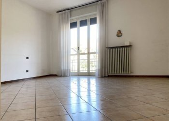 Foto 3 - Appartamento Via Cornelio Rovera
 
38, Gavirate - foto 3