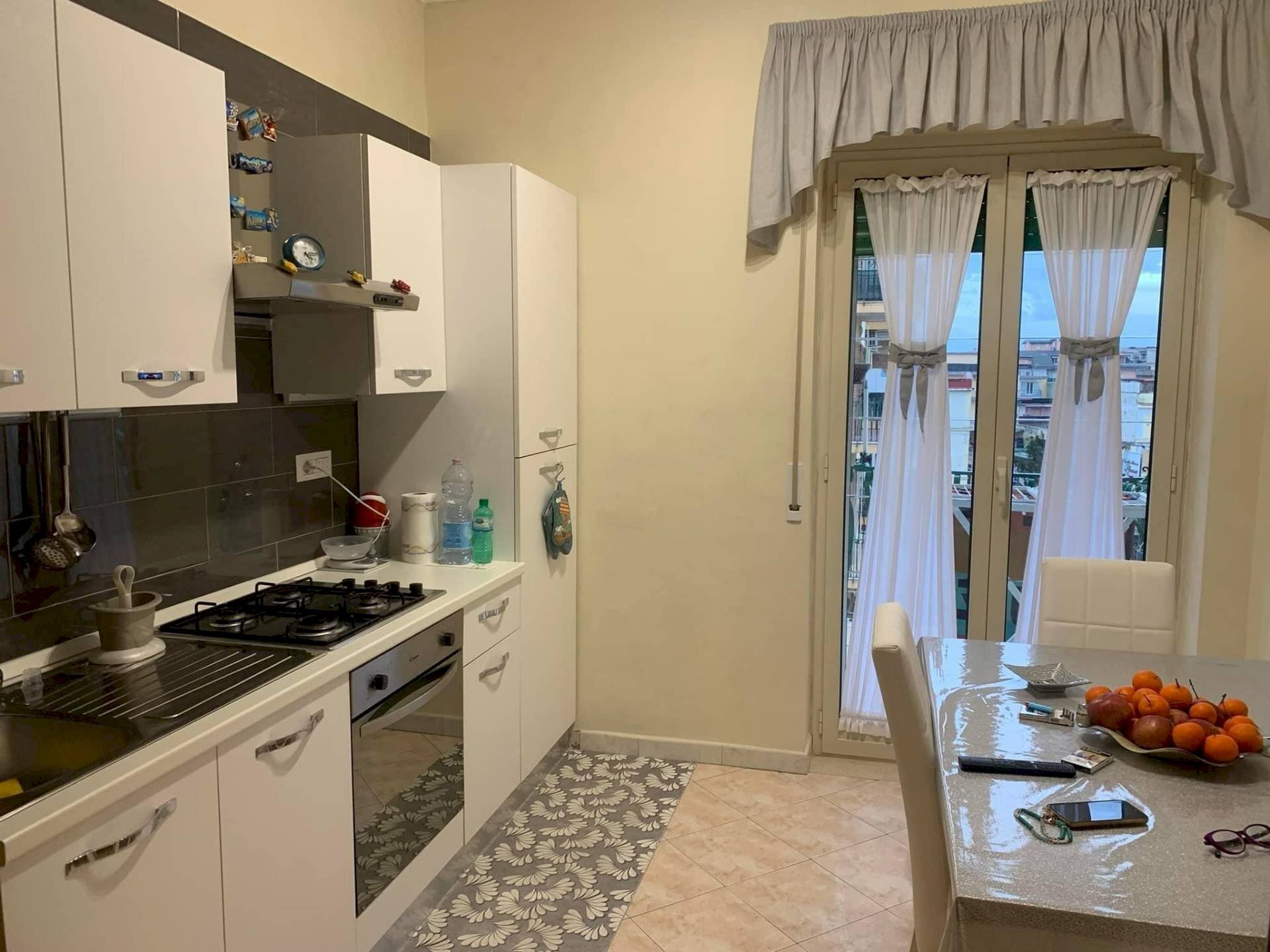 Foto 2 - Appartamento Via Roma
 
10, Melito di Napoli - foto 2