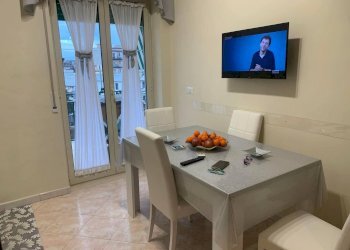 Foto 1 - Appartamento Via Roma
 
10, Melito di Napoli - foto 1