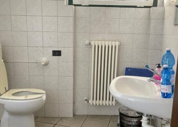 Bagno 1 - Negozio Via Alessandro Volta
 
2, Gallarate - foto 7