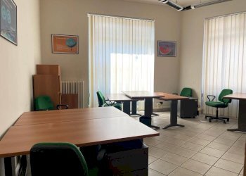 Ufficio - Negozio Via Alessandro Volta
 
2, Gallarate - foto 12