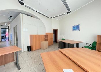 Ufficio - Negozio Via Alessandro Volta
 
2, Gallarate - foto 14