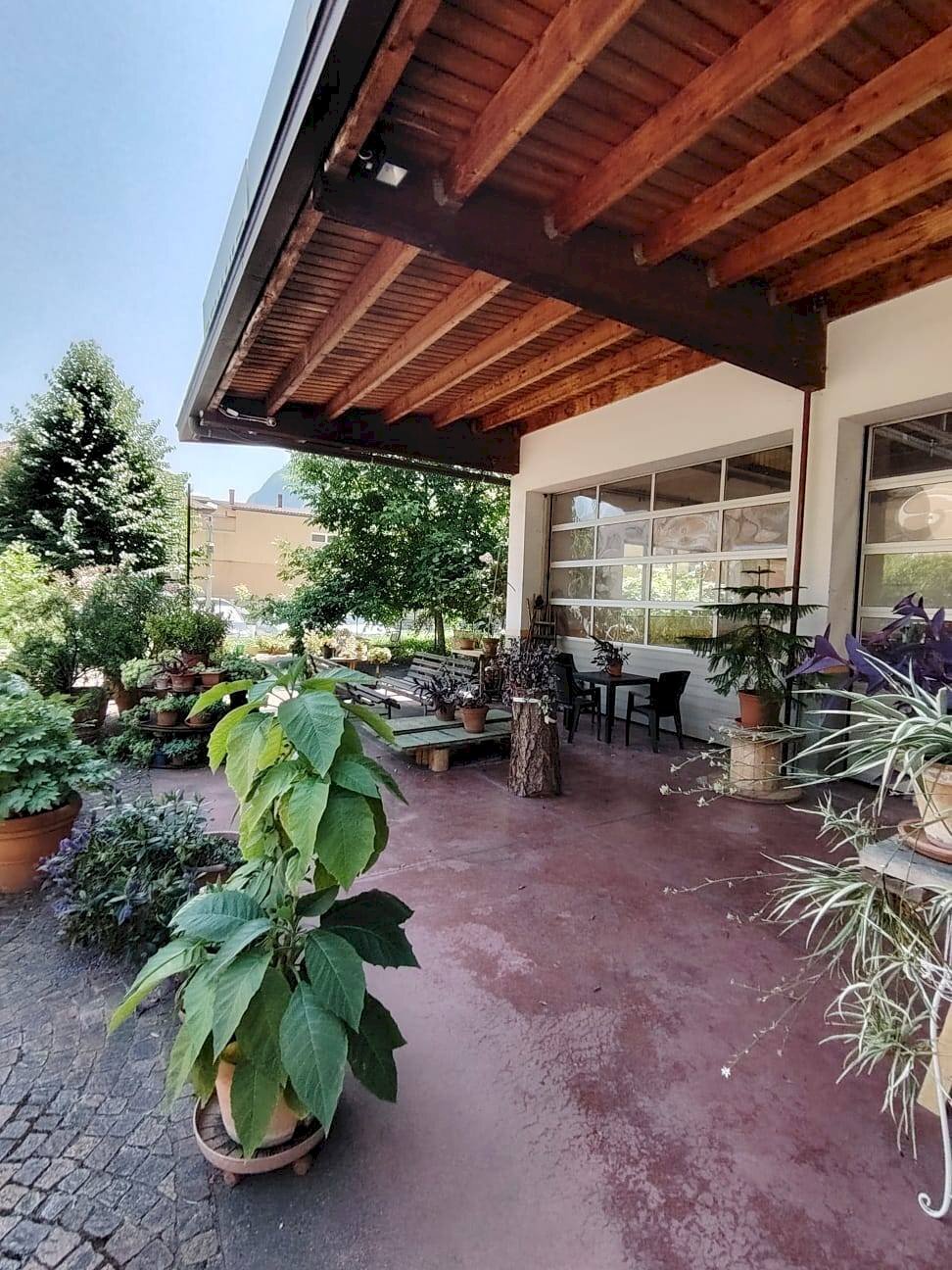 Foto 3 - Locale Commerciale via 4 novembre, Mezzolombardo - foto 3