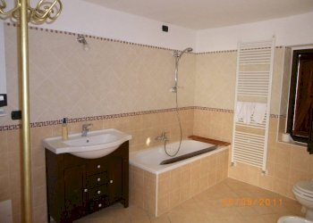 Foto 5 - Casa indipendente VIA SERRO SUPERIORE
 
SNC, Ventimiglia - foto 5