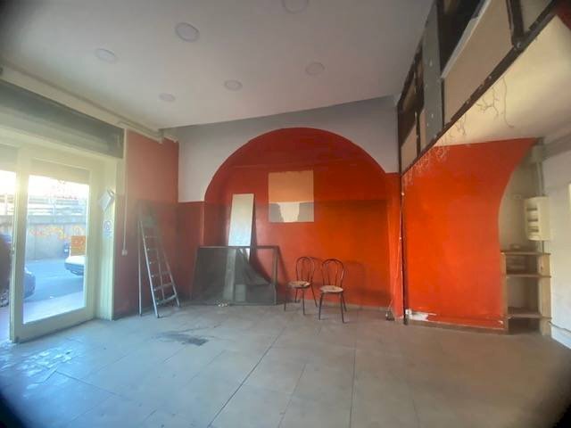 Foto 3 - Locale Commerciale via tenda
 
1, Ventimiglia - foto 3