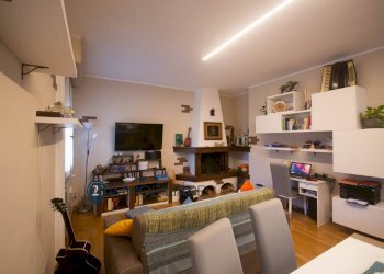 Foto 1 - Quadrilocale Via Argine
 
10, Ameglia - foto 1