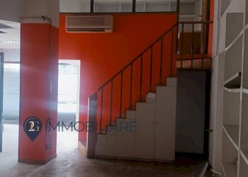 Foto 1 - Locale Commerciale Via Piave
 
3, La Spezia - foto 1