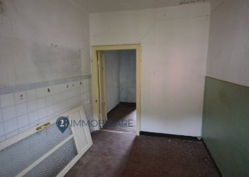 Foto 2 - Trilocale Via Della Piazza
 
20, La Spezia - foto 2