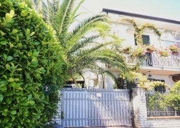 Foto 21 - Villa Via Montalbano
 
118, La Spezia - foto 21