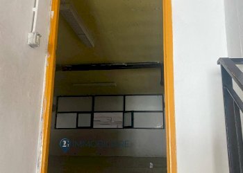 Foto 24 - Locale Commerciale Via Marco Federici
 
13, La Spezia - foto 24