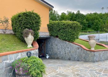 Foto 5 - Villa Via Trompedo Sud
 
40, Brugnato - foto 5