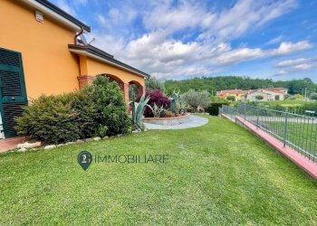 Foto 9 - Villa Via Trompedo Sud
 
40, Brugnato - foto 9