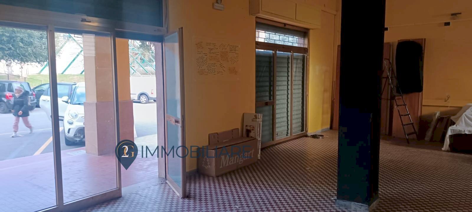 Foto 1 - Locale Commerciale Via Romana, Bolano - foto 1