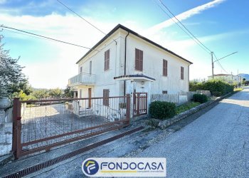 Foto 4 - Casa indipendente Contrada Santa Reparata
 
15, Civitella del Tronto - foto 4