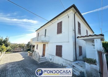 Foto 9 - Casa indipendente Contrada Santa Reparata
 
15, Civitella del Tronto - foto 9