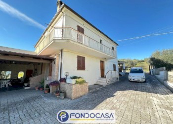 Foto 17 - Casa indipendente Contrada Santa Reparata
 
15, Civitella del Tronto - foto 17