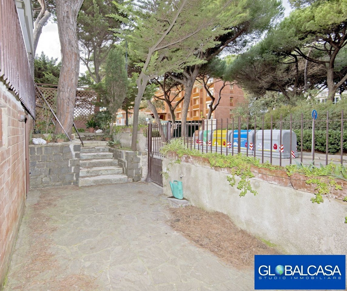 Foto 1 - Independent house Via Giannutri
 
10, Grosseto - photo 1