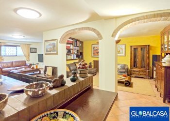 Foto 1 - Villa Via Circonvallazione
 
10, Grosseto - foto 1