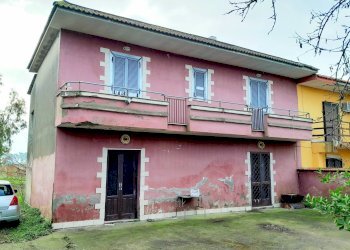 Foto 1 - Independent house Via Potenza, Castel Volturno - photo 1