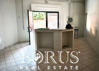 Foto 2 - Locale Commerciale VIA PAGANO, Trentola Ducenta - foto 2