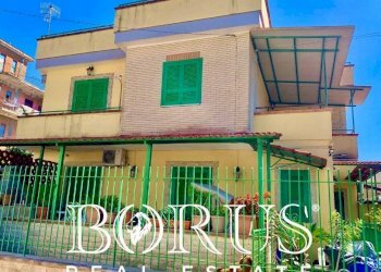 Foto 3 - Trilocale via augusto monti, Castel Volturno, Castel Volturno - foto 3