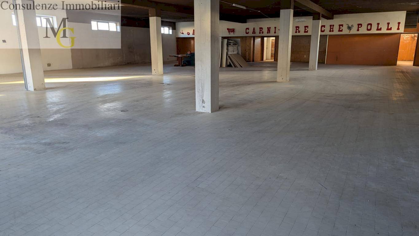 Foto 2 - Locale Commerciale Monteforte d'Alpone - foto 2