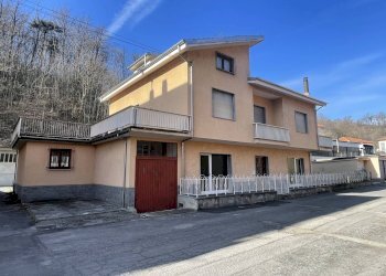 Foto 1 - Villa Cairo Montenotte - foto 1