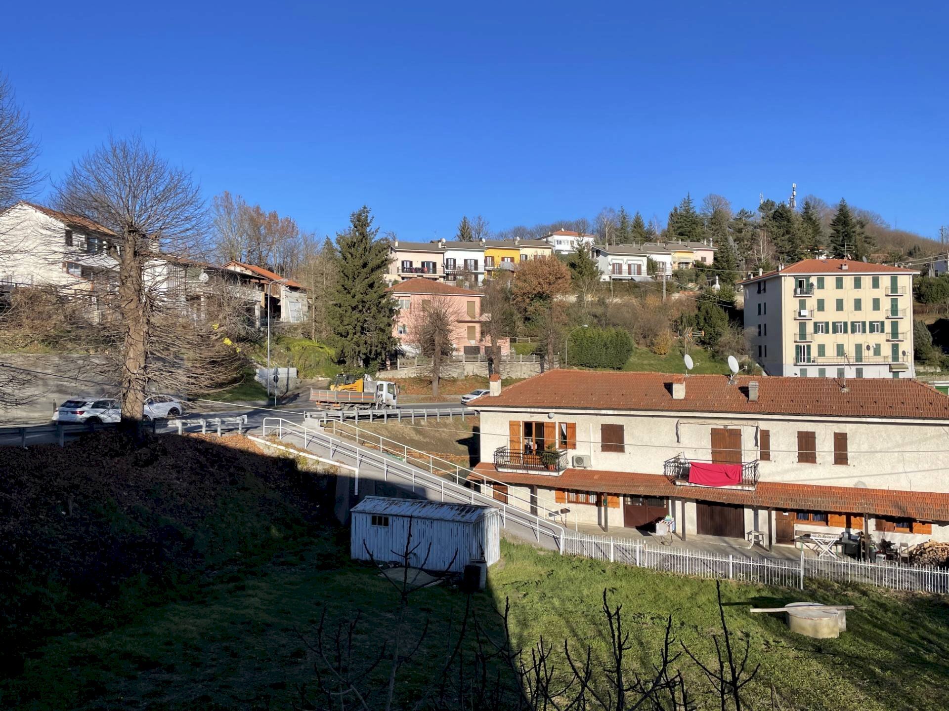 Foto 2 - Three-room apartment Carcare - photo 2