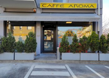 Foto 1 - Negozio Via Sanzio
 
6, Ponte San Pietro - foto 1