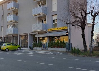 Foto 3 - Negozio Via Sanzio
 
6, Ponte San Pietro - foto 3